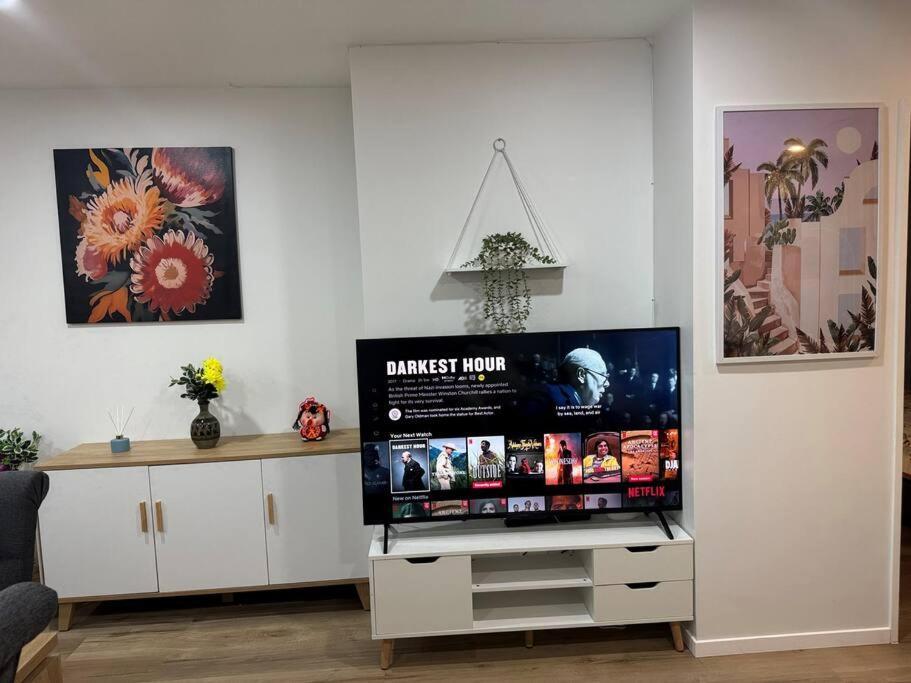 Stunning 3 Bd - 2 Bth City Apt - Pool & Carpark Auckland Exteriér fotografie